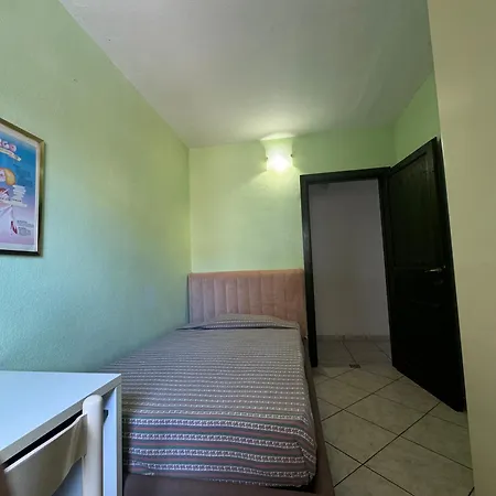 Apartmán Pm 20 Via Alessandro Nanni