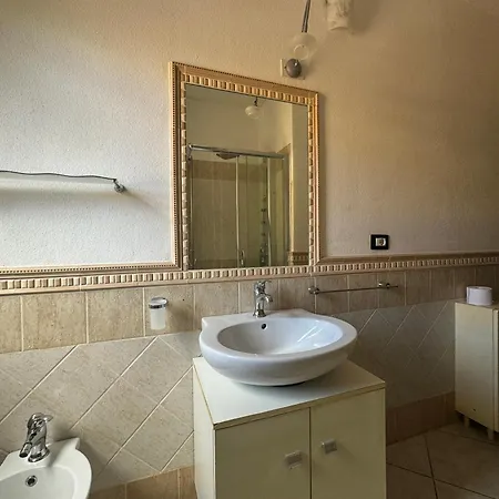 Apartment Pm 20 Via Alessandro Nanni
